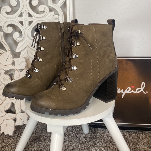 LACE-UP HIKER BOOTIE with 3.5 inch heel - KHAKI OIL COLOR BRAND BRW IN BOX! - Picture 5 of 14